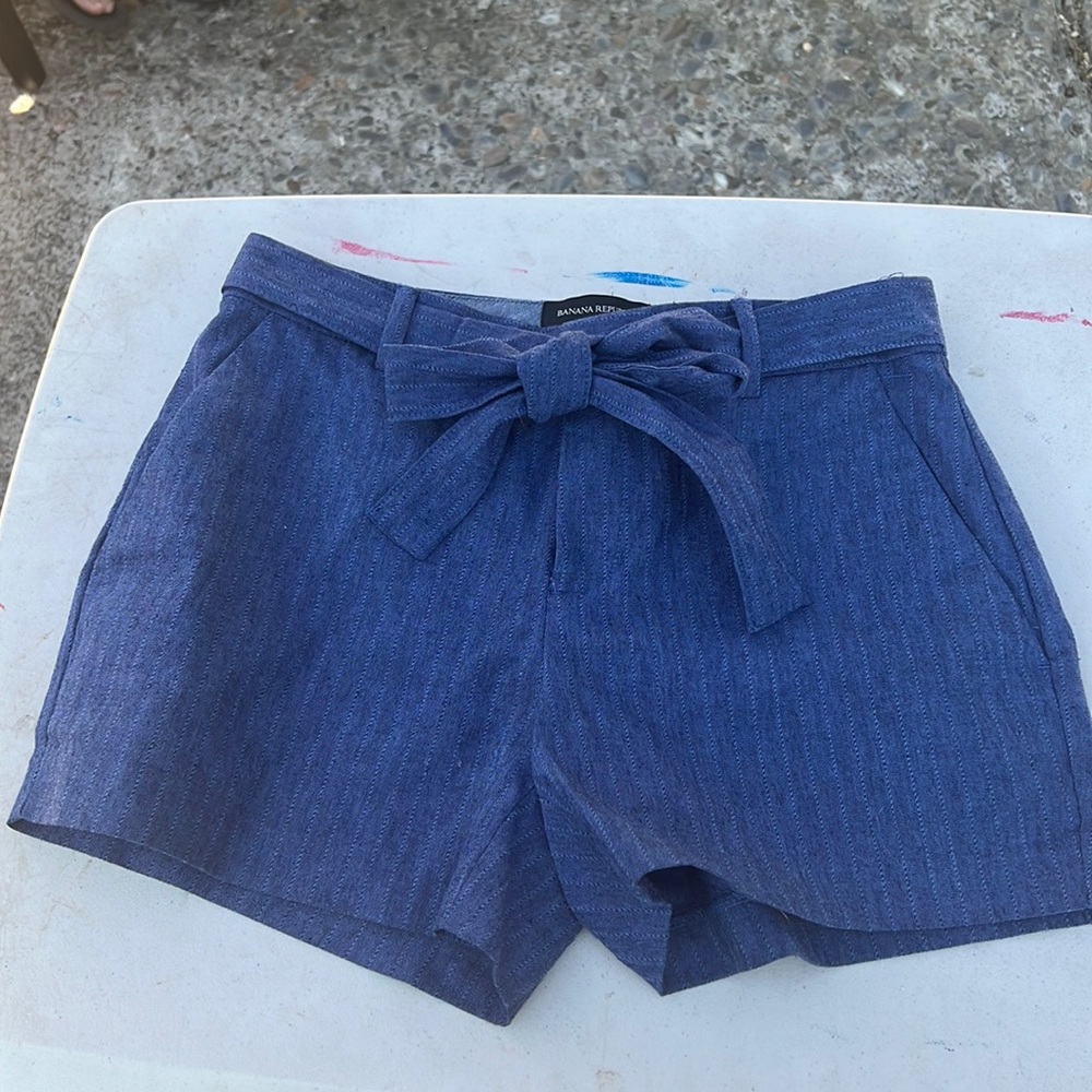 Banana Republic Lunch Sack Shorts